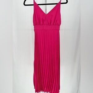 JESSICA SIMPSON - Pleated Midi Dress With Spaghetti Straps.
